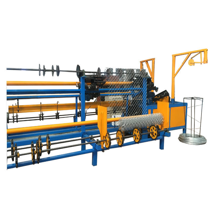 Full automatic chain link fence machine